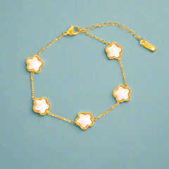 Blooming Elegance – 18K Gold Flower Gemstone Bracelet