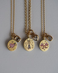 Artful Shine – 18K Gold Inlaid Zircon Pattern Design Necklace