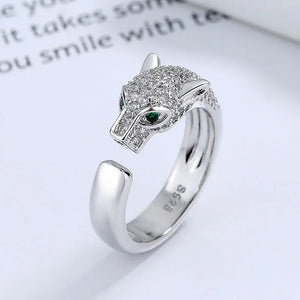 Regal Wild β Panther Head Inlaid Diamond Exquisite Noble Ring