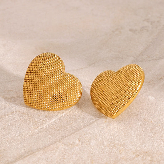 18K Gold Textured Heart Earrings for Women - Argesteel