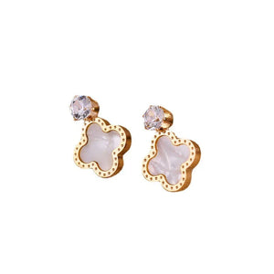 Exquisite Shine – 18K Gold Four-Leaf Clover Earrings