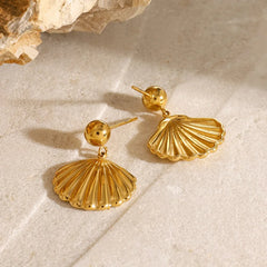Solenne 18K gold drop earrings with polished bead and natural shell accents