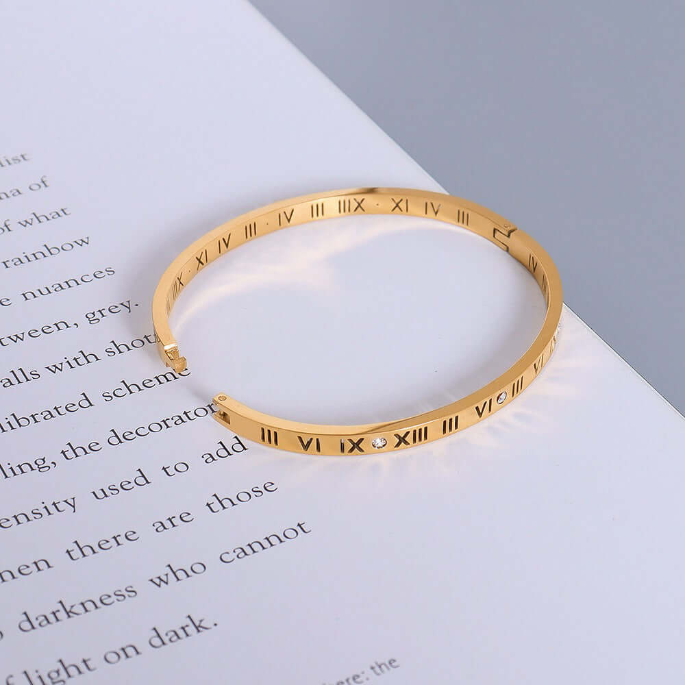 18K gold hollow Roman numerals with inlaid gemstone design trendy personality bracelet Bracelets