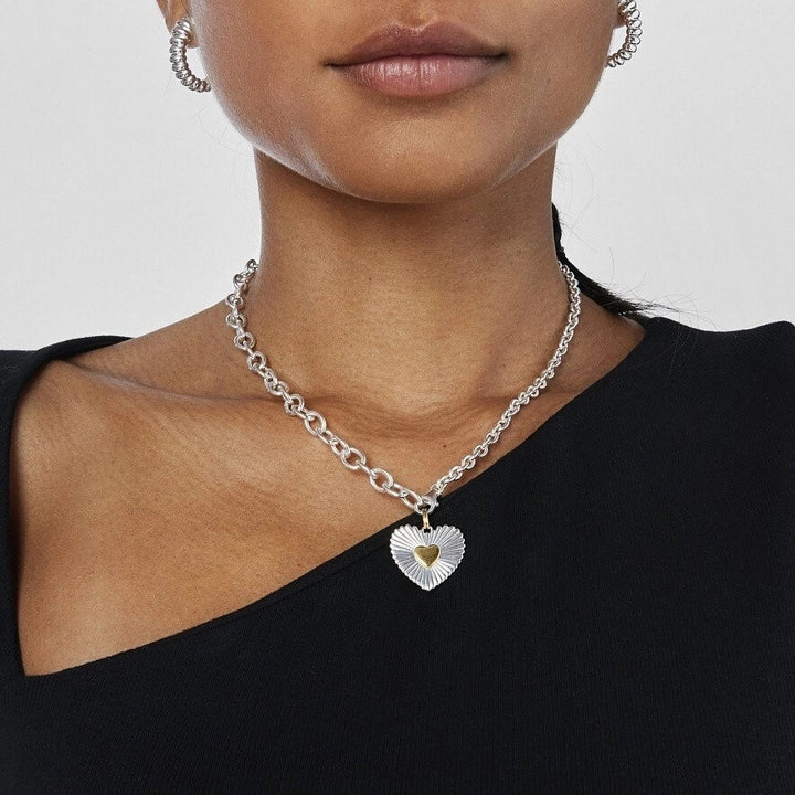 Heart Texture Pendant Necklace – 18K Gold Plated Exquisite | Argesteel