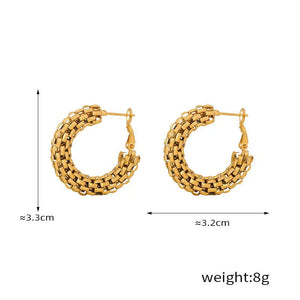 Eterna Loop – 18K Gold C-Shaped Minimalist Earrings