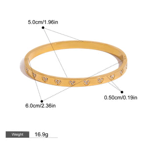 Eternal Romance β 18K Gold Heart-Shaped Diamond Luxury Bracelet