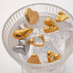 Amoura Liquid Heart Earrings – 18K Gold Hammered Romantic Design - Argesteel