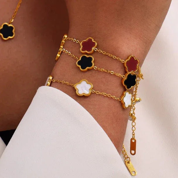 Blooming Elegance 18K Gold Flower Bracelet with Gemstone Accents - Argesteel