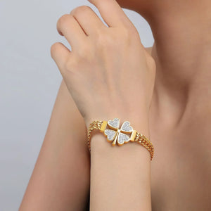 Lucky Bloom β 18K Gold Four-Leaf Clover Gemstone Bracelet