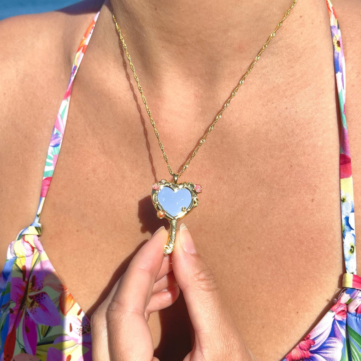 Barbie Magic Mirror Flower Necklace - Argesteel