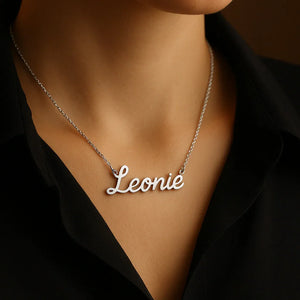 Lumière Name – Custom Engraved Versatile Necklace