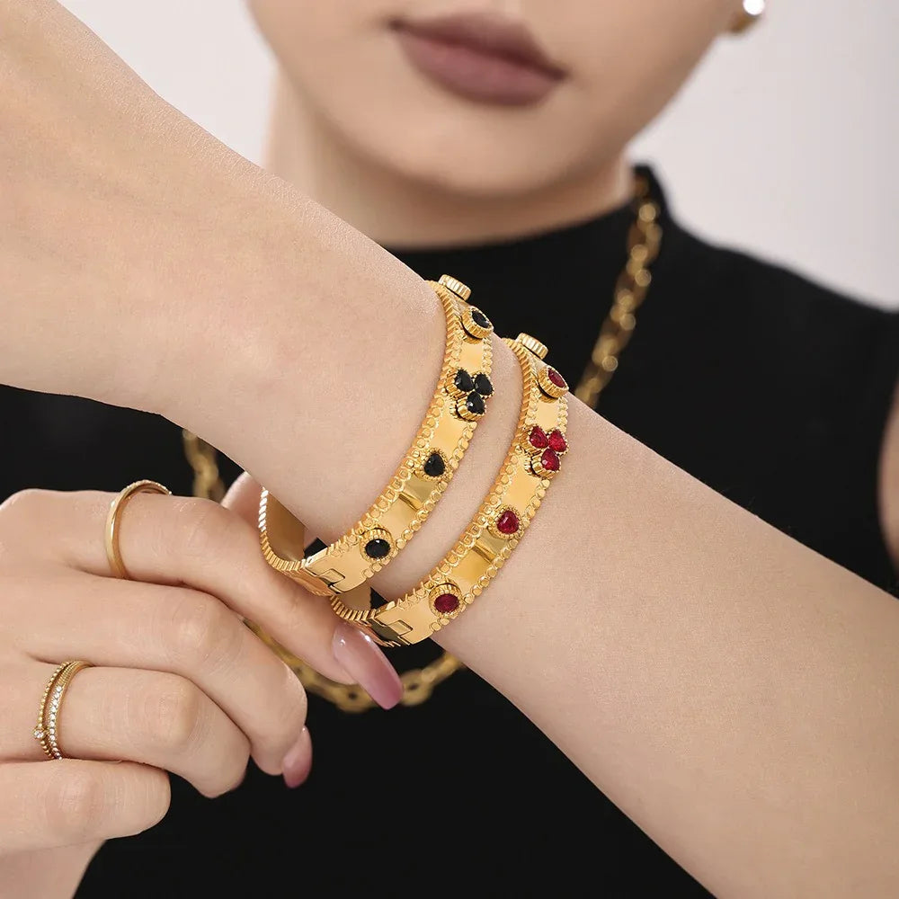 Trinity Bloom 18K Gold Heart Gemstone Bracelet – Romantic Jewelry Bracelets