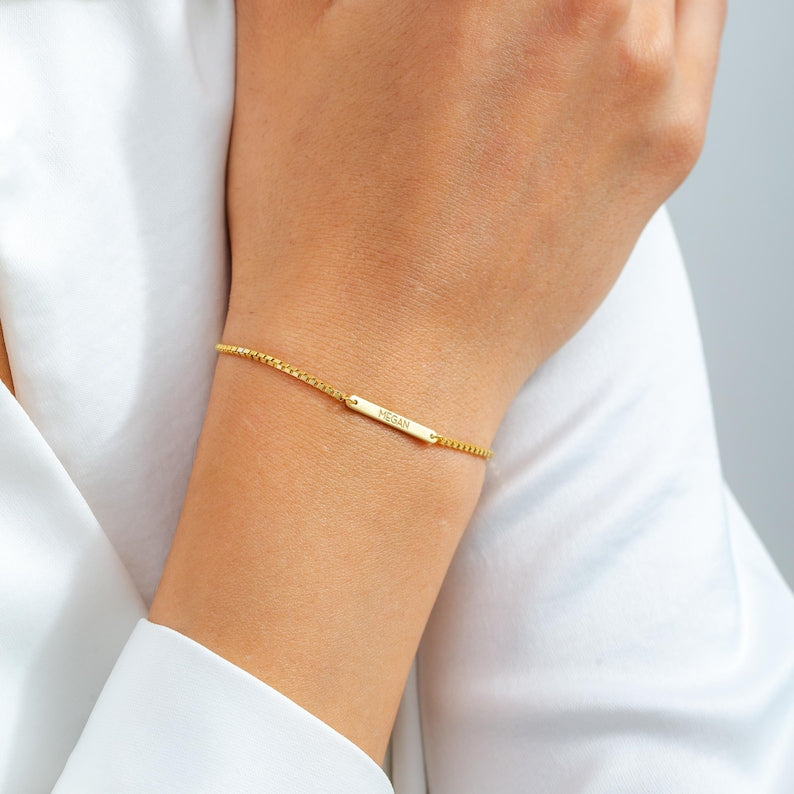 Custom Name Bracelet Style A – Personalized Minimalist - Argesteel