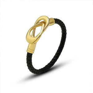 Liora Interlock Oval Bracelet - 18K Gold Double Buckle Design for Elegant Style