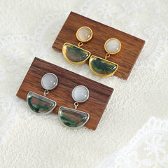 Noble Fashion – 18K Gold Inlaid Gemstone Versatile Earrings