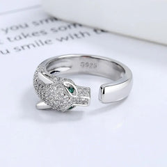 Regal Wild – Panther Head Inlaid Diamond Exquisite Noble Ring
