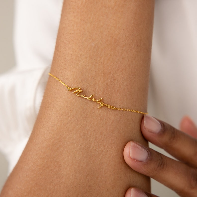 Custom Name Bracelet Style C – Personalized Minimalist - Argesteel