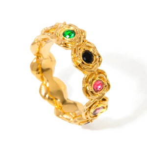 Timeless Bloom β 18K Gold Elegant Retro Rose Ring with Round Gemstone