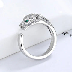 Regal Wild – Panther Head Inlaid Diamond Exquisite Noble Ring