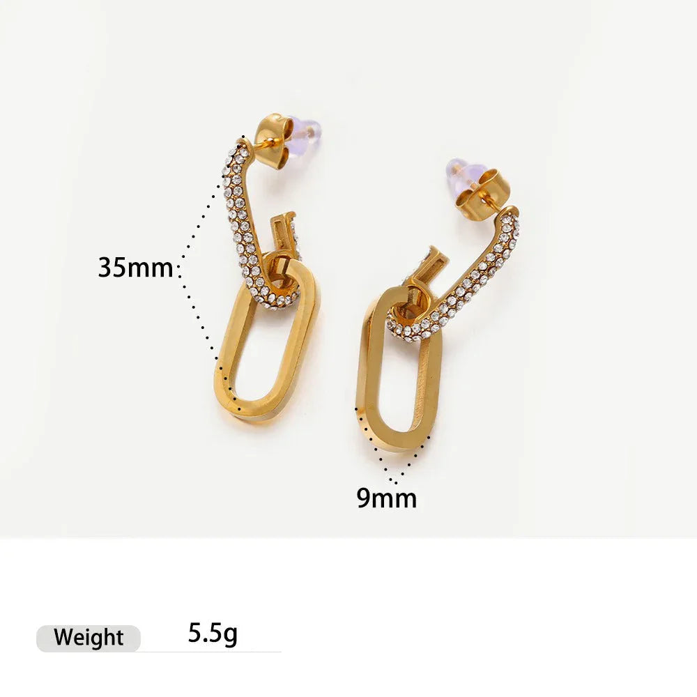 Exquisite Dazzling – 18K Gold Oval with U-Shaped Diamond Earrings
