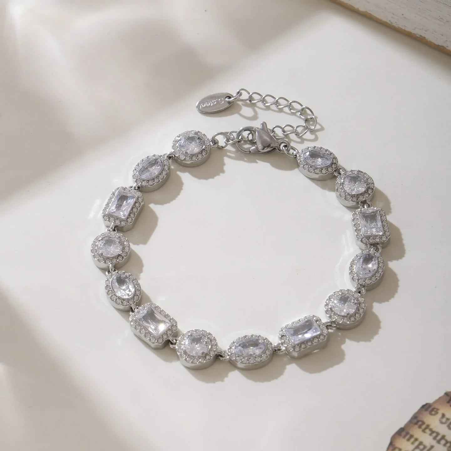 Geometric Gemstone Bracelet - Elegant 18K Gold with Zircon Diamond Design