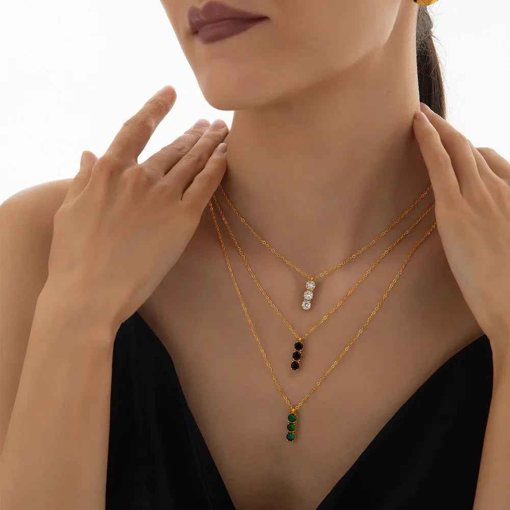 Square Zircon Pendant Necklace - Elegant Minimalist Design in 18K Gold