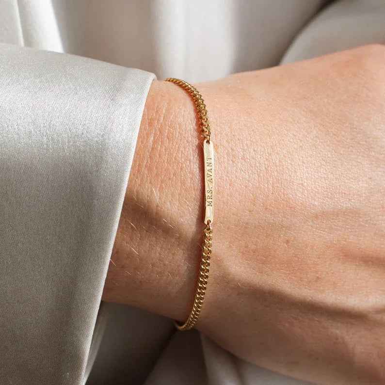 Custom Name Bracelet in 925 Sterling Silver - Personalized Light Luxury Design