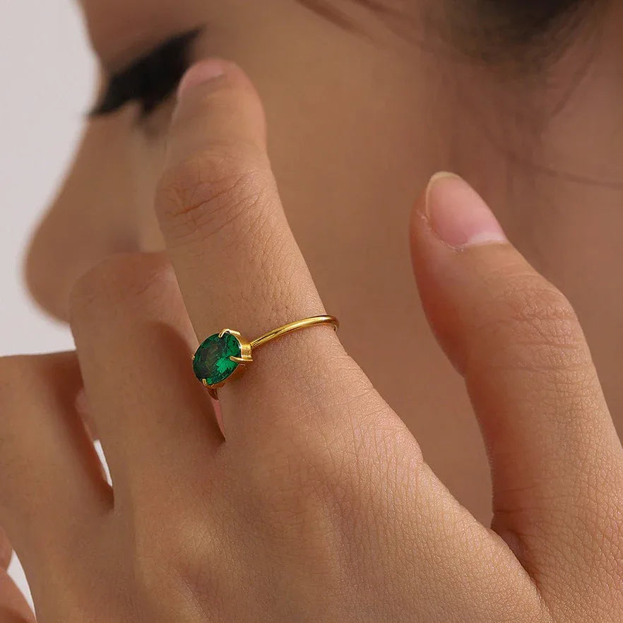 Fresh Bloom – 18K Gold Fresh and Cute Gemstone Design Ring