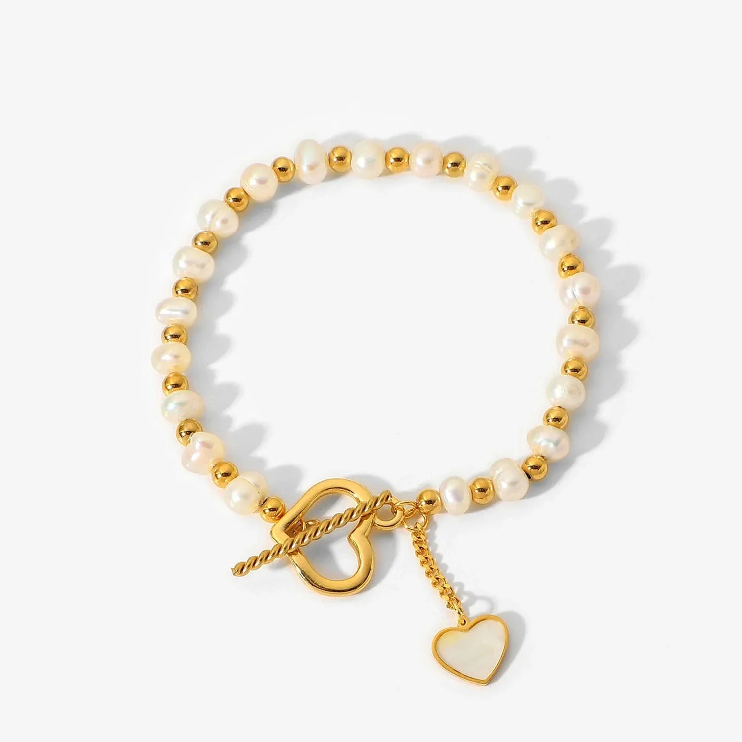 Lustre Link – 18K Gold Pearl Heart Bracelet with OT Clasp