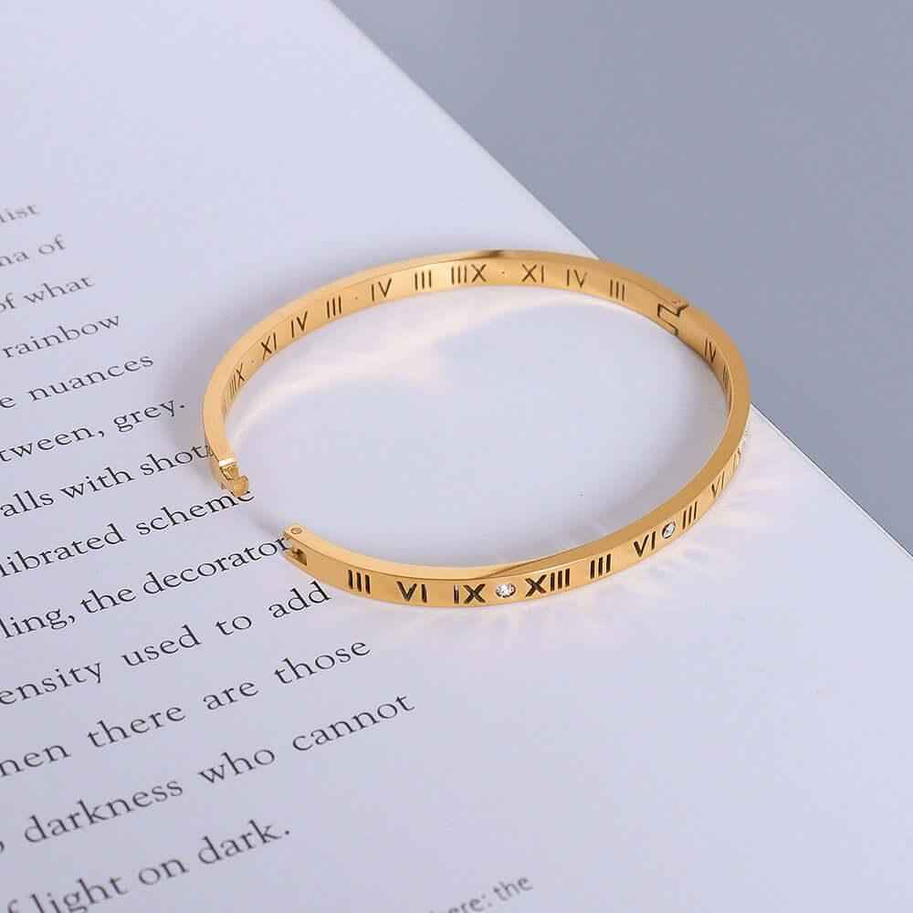 Tempus Luxe Bracelet - 18K Gold Roman Numeral Bracelet with Gemstone Design
