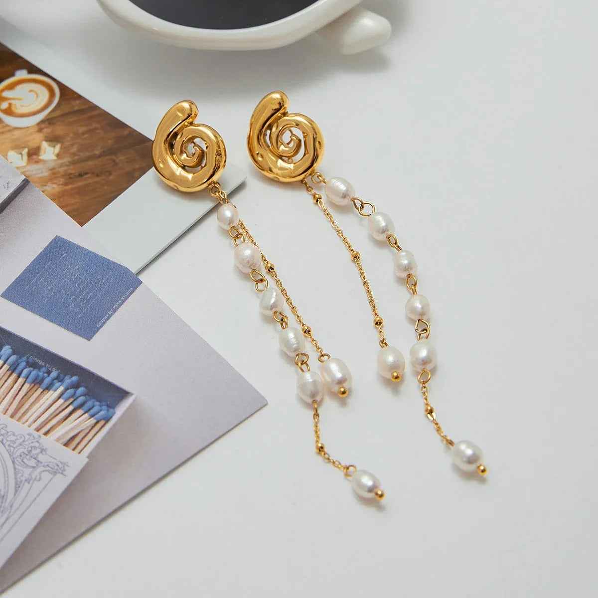 Conch Pearl Tassel Earrings Featuring 18K Gold – Elegant Marine-Inspired Design