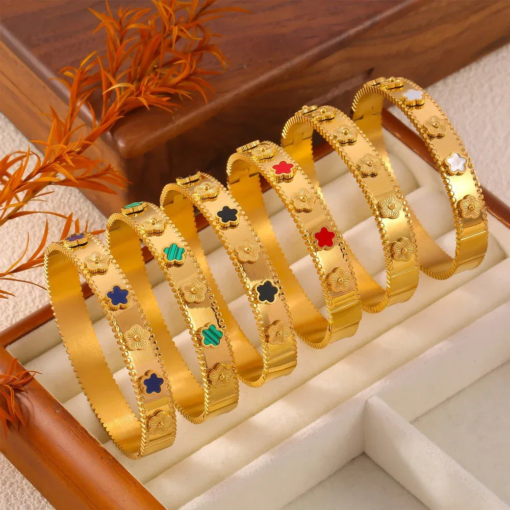 Waterproof and hypoallergenic gold bracelet with gemstone accents