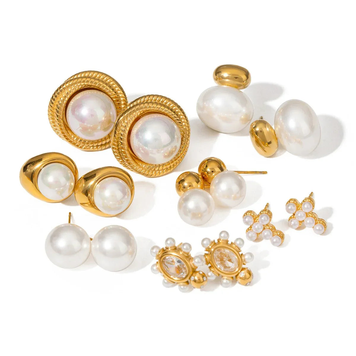Modern Muse – 18K Gold Geometric Earrings with Inlaid Pearl