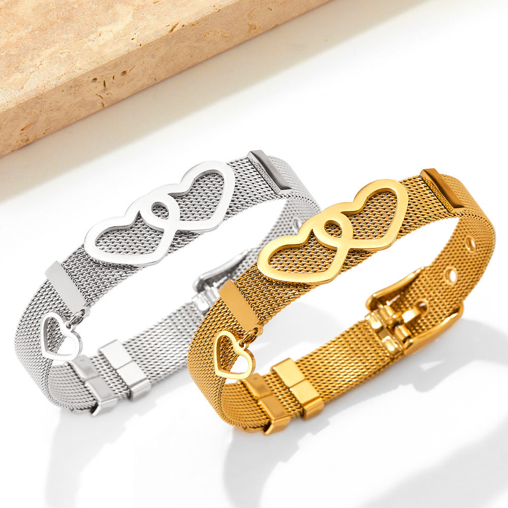 Eternal Bond Bracelet – 18K Gold Heart and Strap Design for Elegant Style