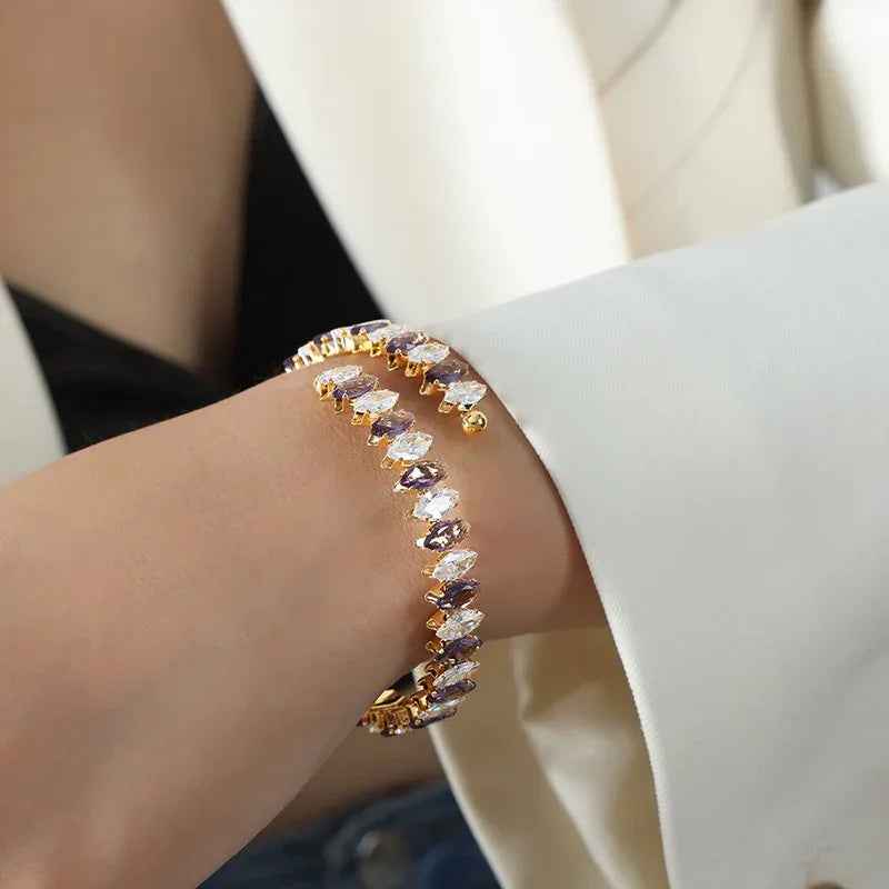 Celestia Gem Bracelet - Luxury 18K Gold with Dazzling Zircon Details