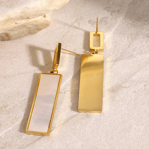 Luxe Line – 18K Gold Rectangular Drop Earrings with Gemstone Inlay