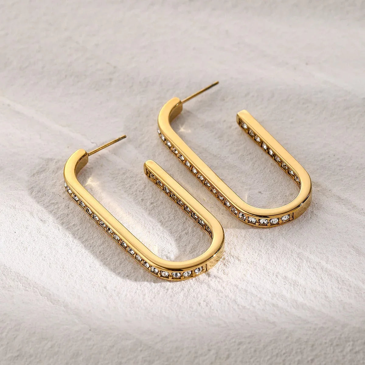 Radiant Curve – 18K Gold U-Shaped Earrings with Diamond Inlay