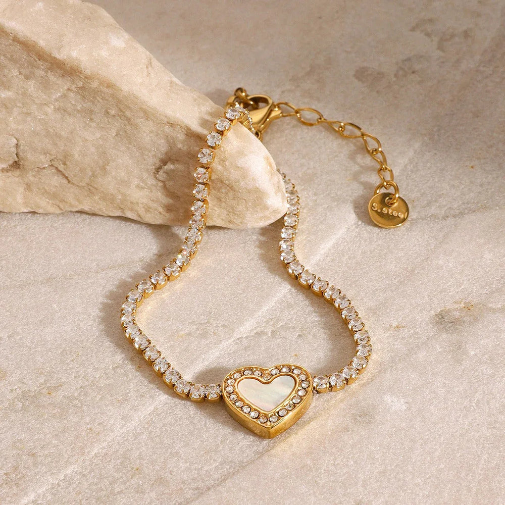 Endless Love – 18K Gold Heart Diamond Luxury Bracelet