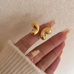 Celeste Wing – 18K Gold Open Butterfly Ring