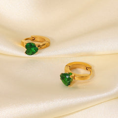 Dazzling faceted gemstone set in 18K gold polished frame