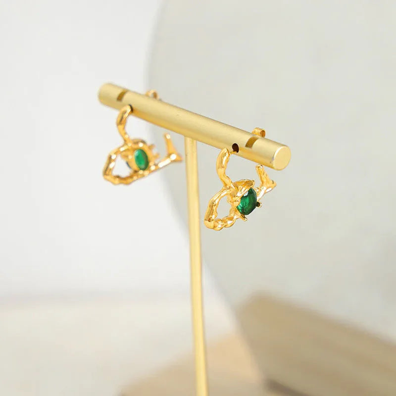 Exquisite Dazzling – 18K Gold Hollow Heart Gemstone Earrings