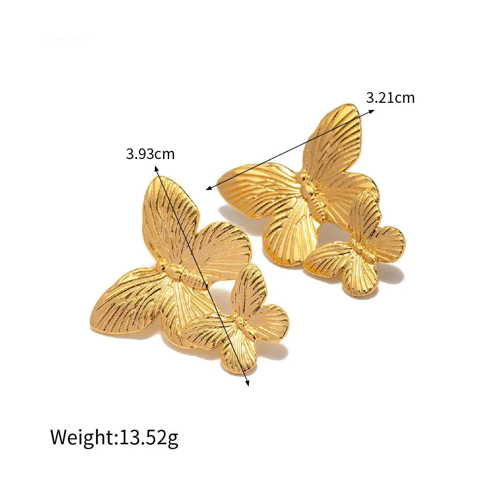Papillon Luxe – 18K Gold Butterfly Textured Statement Earrings