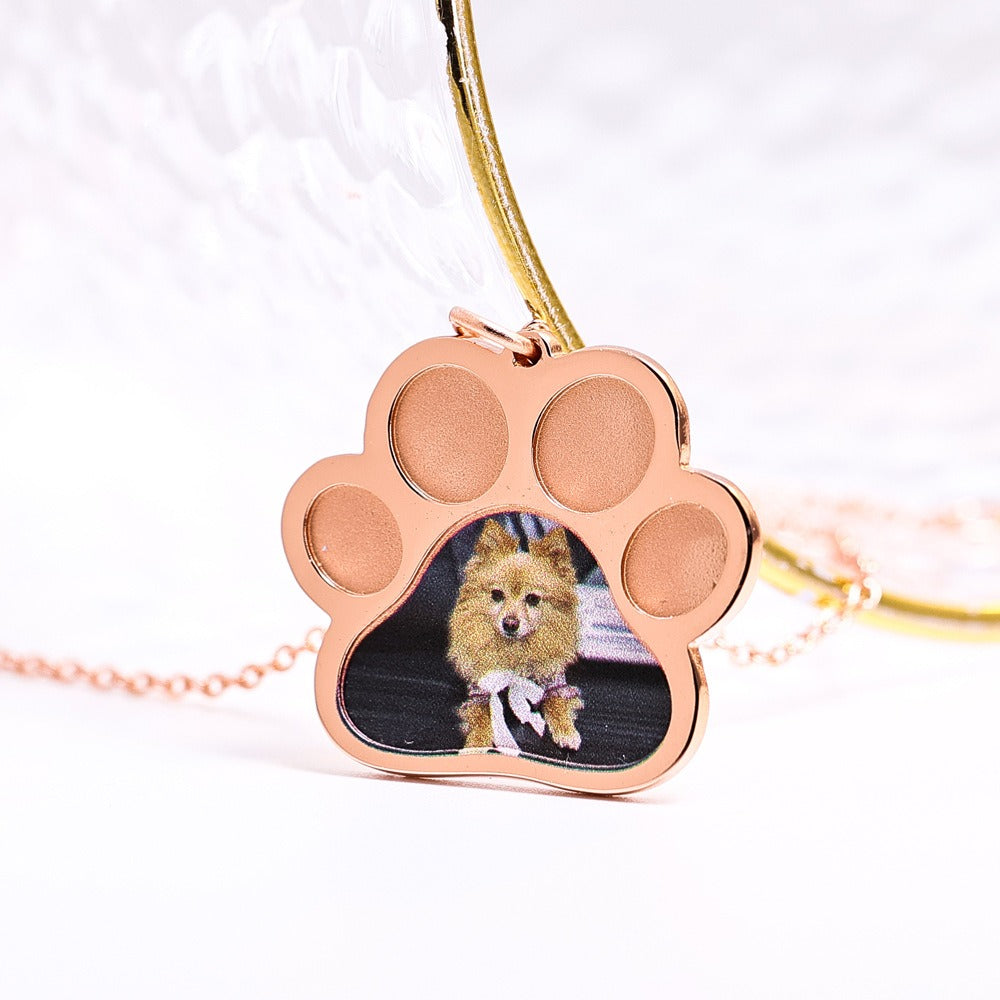 Customizable silver kitten pendant for pet remembrance