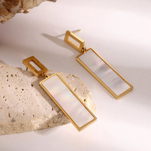 Luxe Line – 18K Gold Rectangular Drop Earrings with Gemstone Inlay