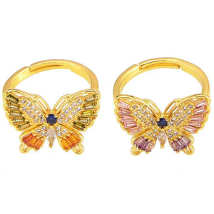Flutter Radiance Ring – 18K Gold Butterfly with Diamond Inlay