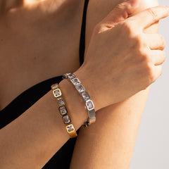 Exquisite zircon stone inlays on Celestial Glow 18K Gold Light Luxury Bracelet