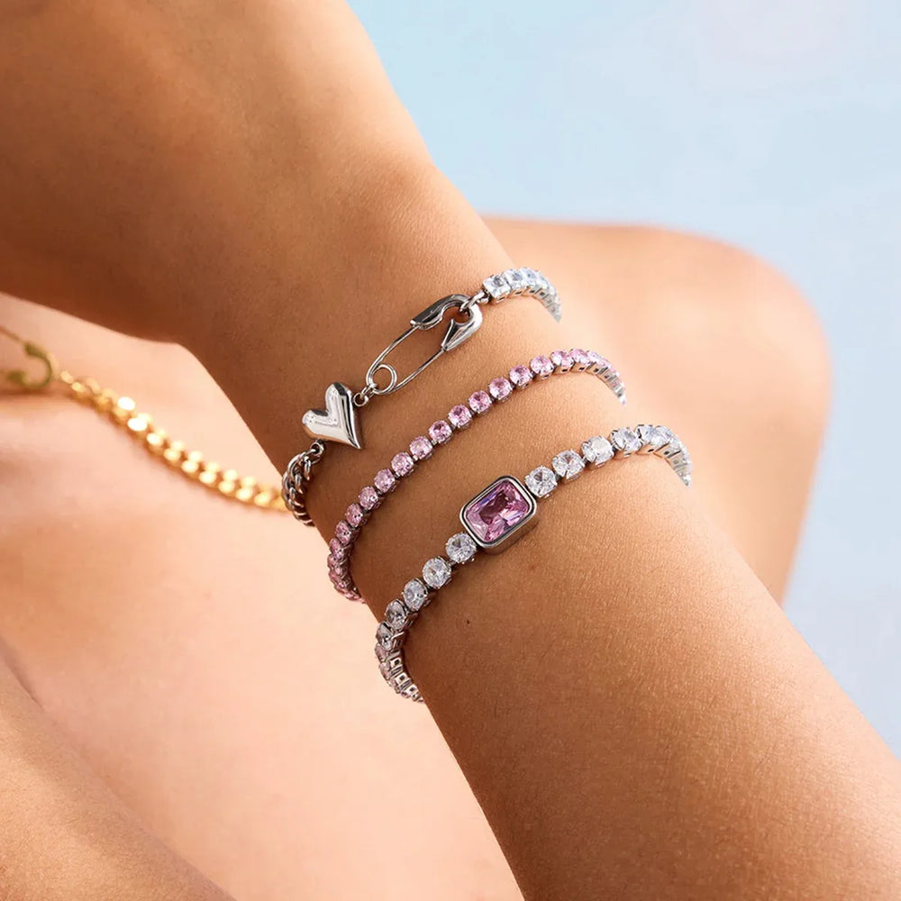 Minimalist bracelet featuring finely cut clear zircon stones