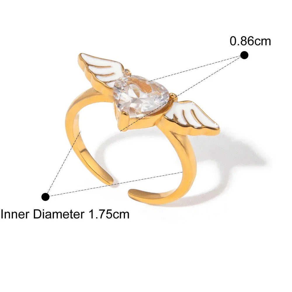 Celestial Heart 18K Gold Angel Wings Ring with Heart-Shaped Gemstone - Argesteel