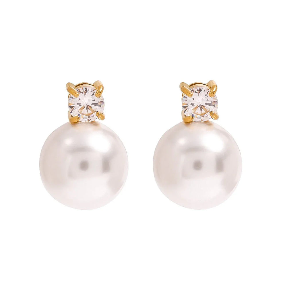 Golden Grace – 18K Gold Earrings with Inlaid Pearl Elegance