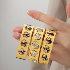 Elegant 18K gold Floral Grace Bracelet with classic flower and diamond design